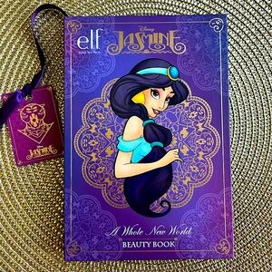 e.l.f. A Whole New World Beauty Book